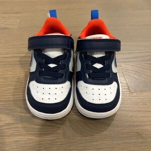Nike Kids Navy and White Sneakers with Red Accents